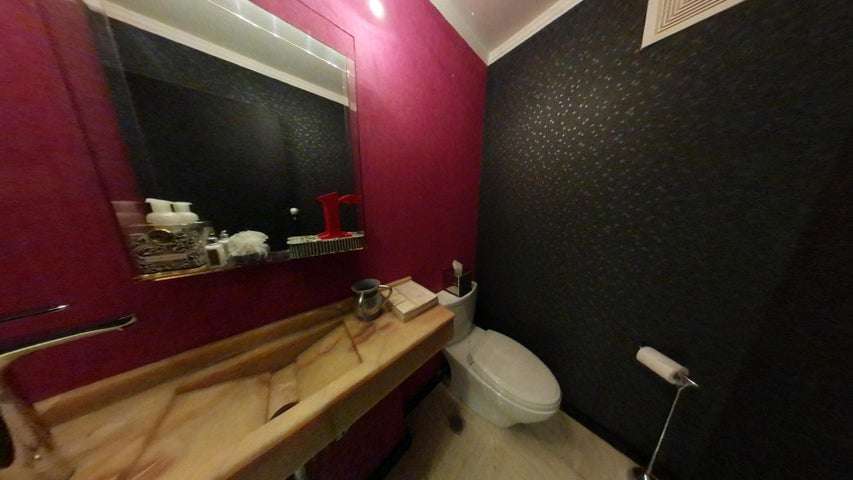 Venta de Apartamento en Avenida Balboa, PH Los Delfines 24LGG7944 - Imagen 14
