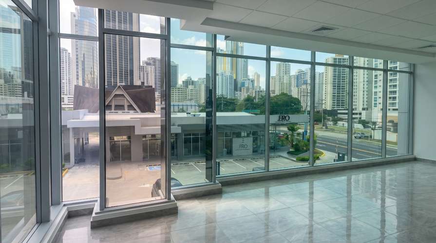 Últimos 2 locales comerciales disponibles para alquilar | Sunset Strip Plaza, Vía Israel - AF - Imagen 6
