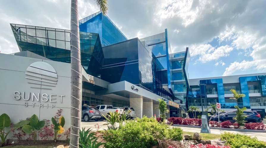 Últimos 2 locales comerciales disponibles para alquilar | Sunset Strip Plaza, Vía Israel - AF - Imagen 1