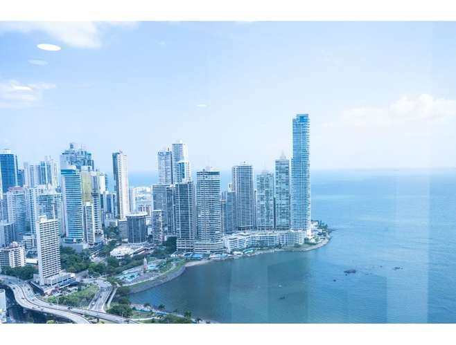 Oficina Amoblada en Alquiler con Vista al Mar y a la Ciudad en Torre BICSA, Avenida Balboa | LH - Imagen 2