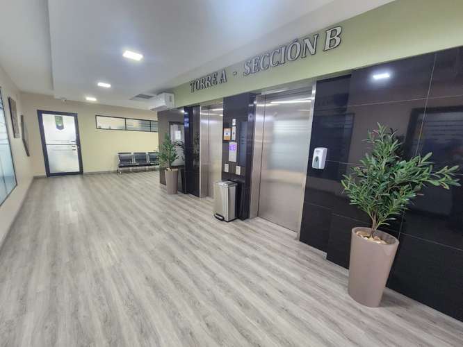 Oficina en Alquiler – Royal Center Marbella - LH - Imagen 13