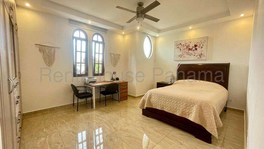 Casa Parcialmente Amoblada en Alquiler en Las Begonias Costa del Este  mpm-273240 - Imagen 16