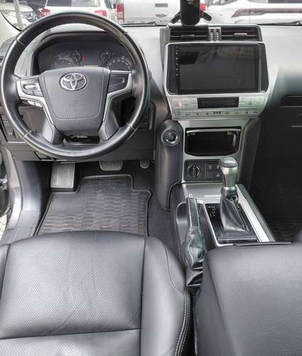 2020 Toyota Prado TXL - super bien conservado - Imagen 10