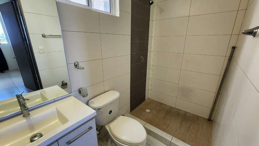 Apartamento moderno 2 dormitorios en Las Acacias, Torres de Cantabria, Ciudad de Panamá