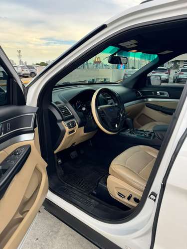 FORD EXPLORER 2016 $9,900 - Imagen 9