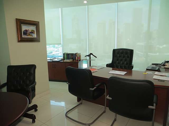 Ocean Business Plaza. 186mts 3est amoblada $2500.00 - Imagen 14