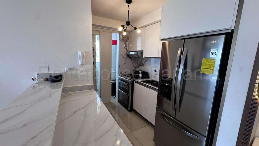 Alquiler amoblado en Ph City Towers 27MVCH2232 - Imagen 3