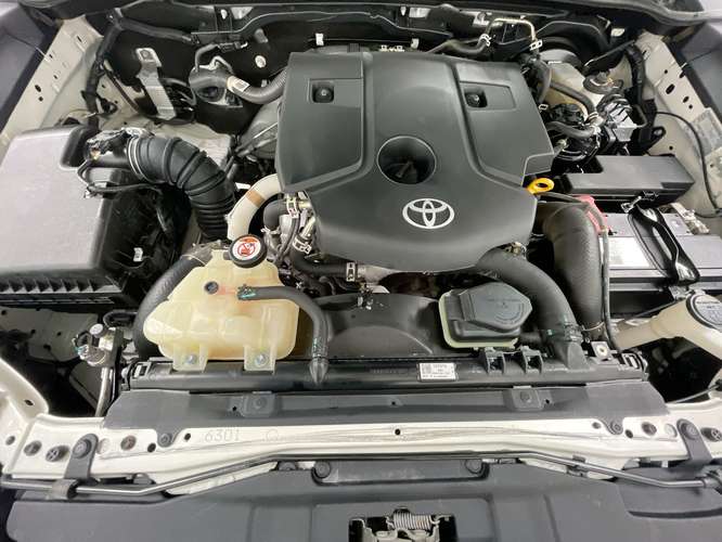 TOYOTA HILUX - 2024 - PPHX - Automarket - Imagen 3