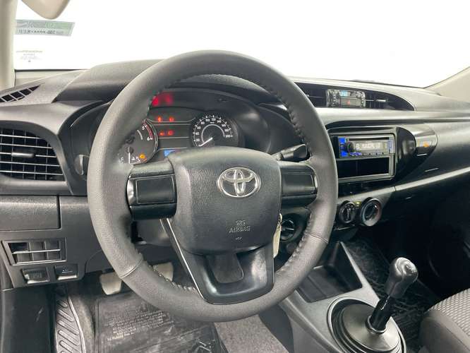 TOYOTA HILUX - 2024 - PPHX - Automarket - Imagen 6