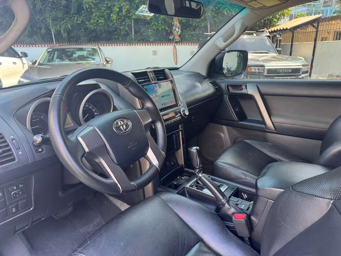 Se vende Toyota Prado - Imagen 5