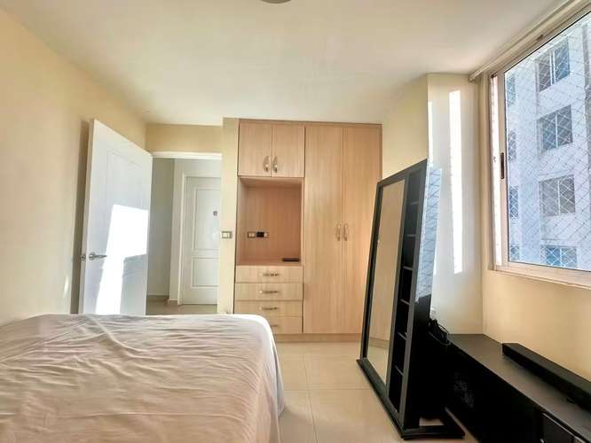 Apartamento en Villa de las Fuentes I 3 Rec I Amoblado I Con balcón y 2 parking - Imagen 7