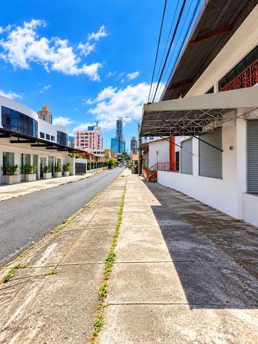 Venta de Edificio y Local Comercial en San Francisco, 836 m² de construcción - Imagen 9
