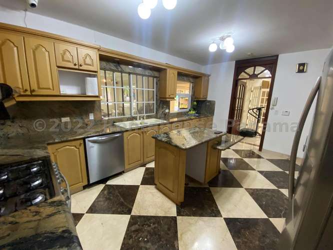 Venta de Casa en Altos de Panama, Panamá 24JSS2733