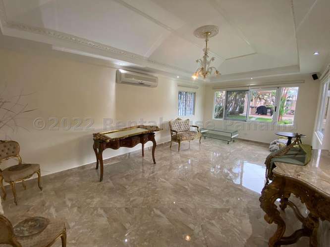 Venta de Casa en Altos de Panama, Panamá 24JSS2733