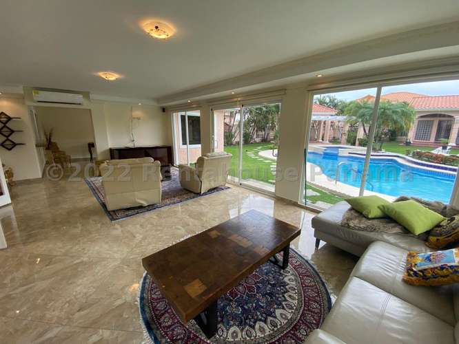 Venta de Casa en Altos de Panama, Panamá 24JSS2733