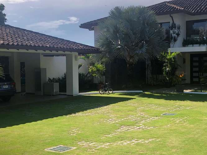 Coronado – Frente al Mar – 1,305mts2 – 5,000,000