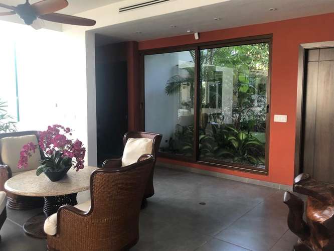 Coronado – Frente al Mar – 1,305mts2 – 5,000,000