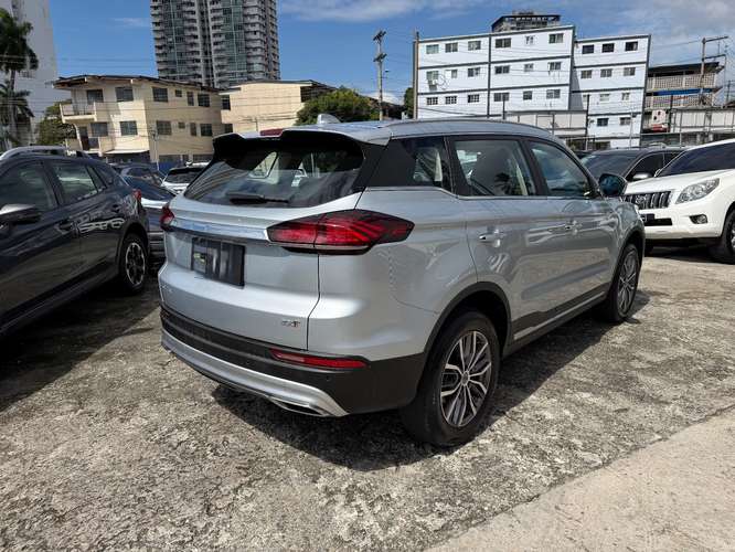 Geely Azkarrah 2023 - Imagen 5