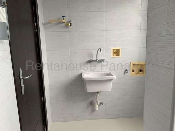 Alquiler de Apartamento en El Cangrejo, Panamá 27JSS3128 - Imagen 9