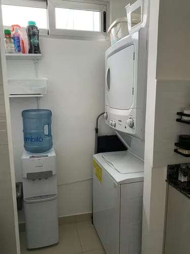 PH PARK POINT, AMOBLADO 2 REC 2 BAÑ CARRASQUILLA $1250