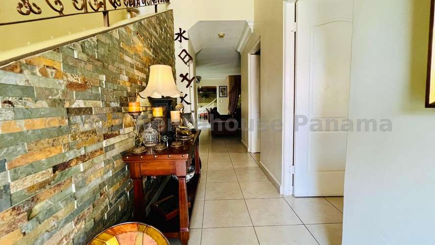 Venta de Casa en Brisas del Golf, Panamá 26JSS3120