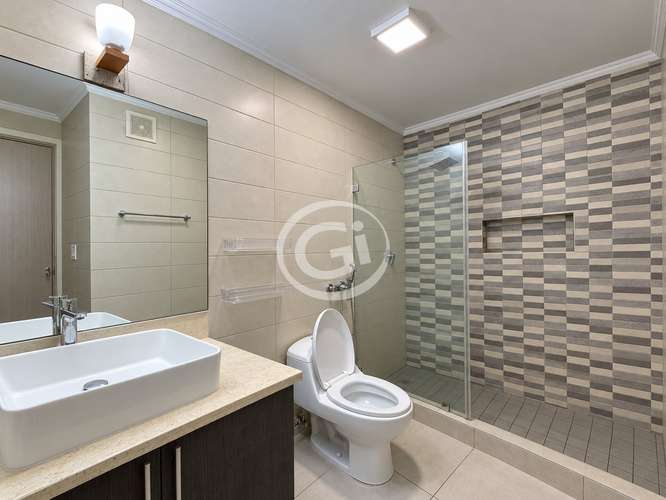 Alquiler Apartamento Remodelado en Tumba Muerto Sky Point con Vista Panorámica - Imagen 8