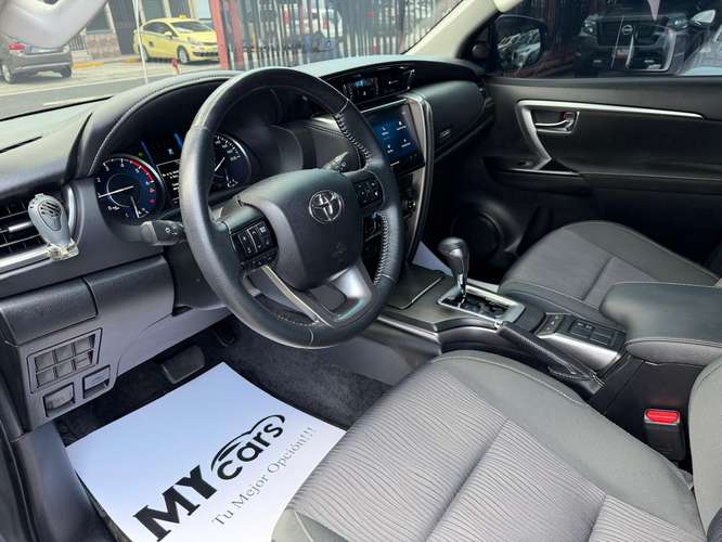 Toyota Fortuner 2024 - Imagen 11