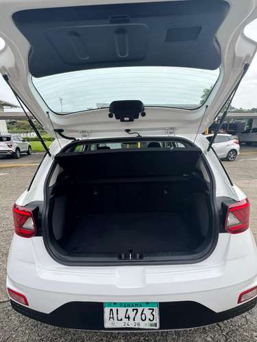 HYUNDAI VENUE 2024