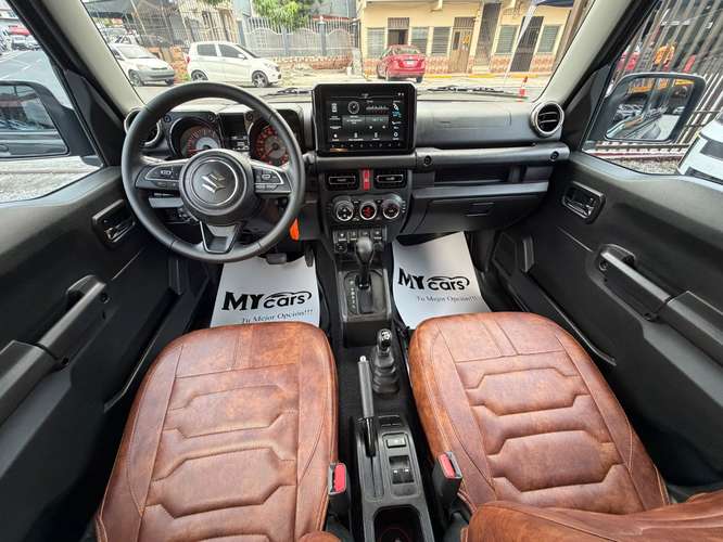 Suzuki Jimny 2025