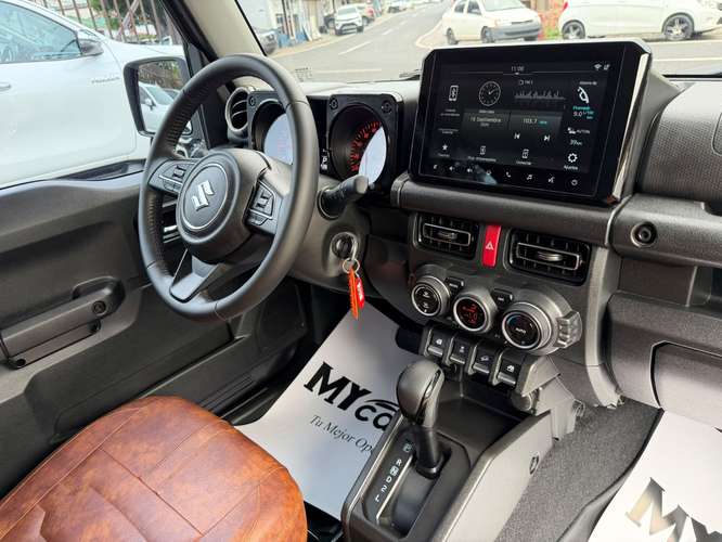 Suzuki Jimny 2025