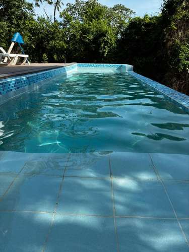 Una Piscina Infinita, una Terraza y una Cabaña para Huéspedes: Casa en Venta en Taboga - Imagen 11