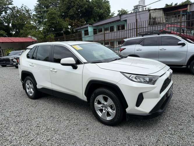 Toyota RAV4 2021