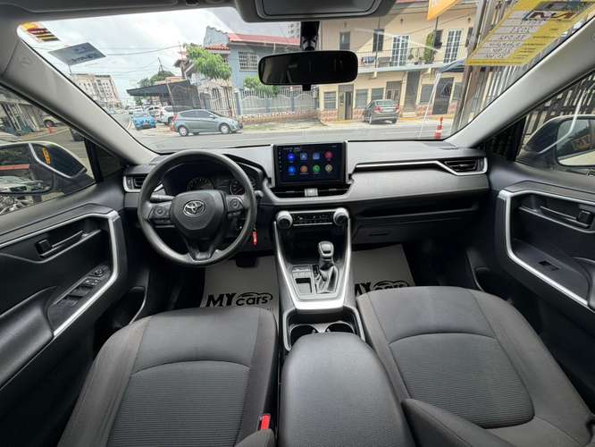 Toyota RAV4 2021 - Imagen 11