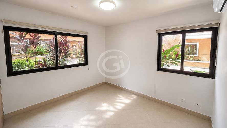 Venta Apartamento Embassy Club Planta Baja con Terraza - Imagen 15