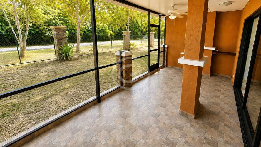 Venta Apartamento Embassy Club Planta Baja con Terraza - Imagen 5