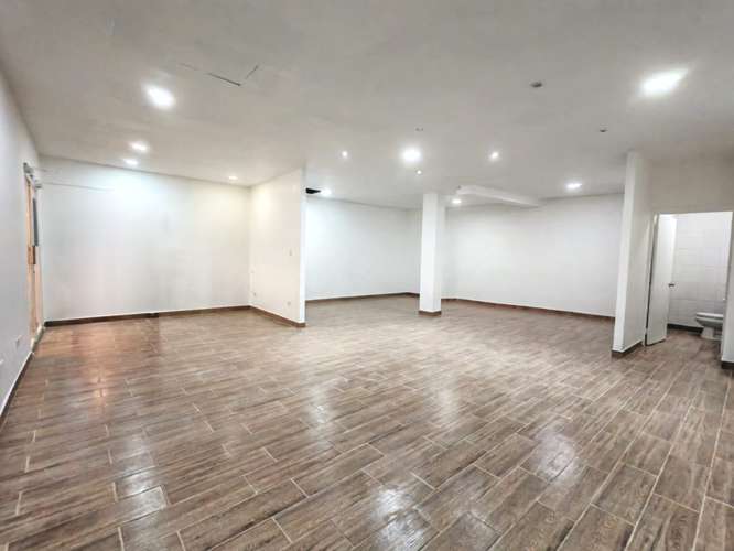 ALQUILER DE LOCAL DE 76M² EN PAITILLA, PLAZA BAL HARBOUR - Imagen 9