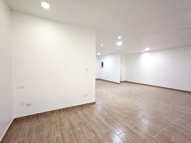 ALQUILER DE LOCAL DE 76M² EN PAITILLA, PLAZA BAL HARBOUR - Imagen 10