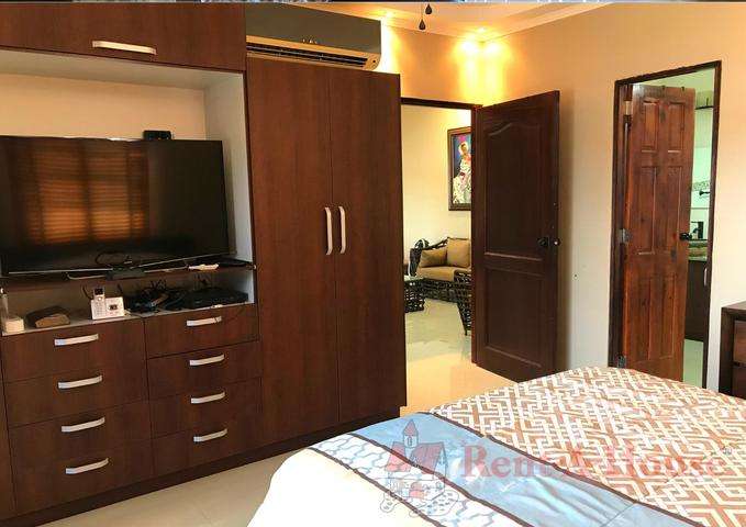Alquiler de casa amoblada en Paraiso ELP26-8722