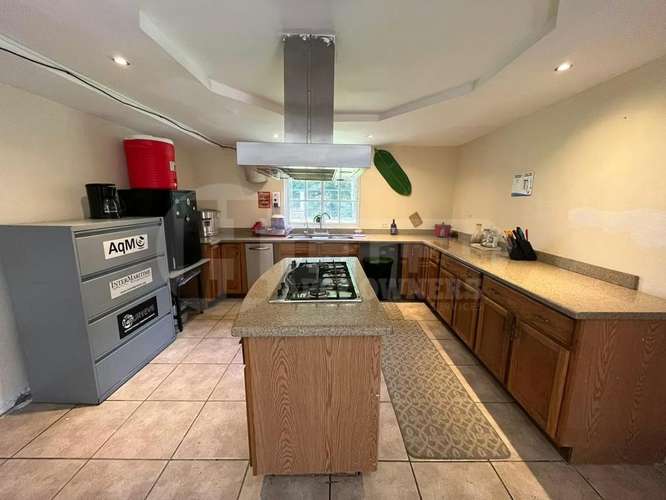 Venta de casa de 2 niveles en Diablo, Ancón. MY - Imagen 11