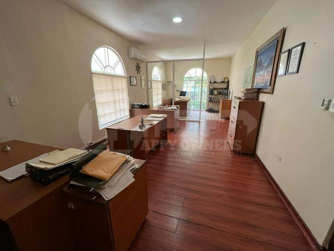 Venta de casa de 2 niveles en Diablo, Ancón. MY - Imagen 9