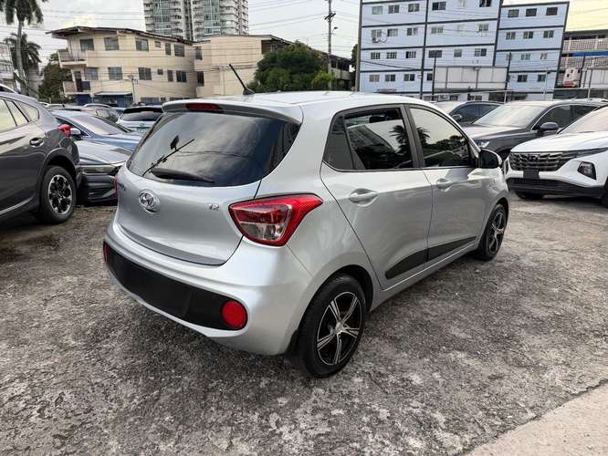 Hyundai Accent 2020 - Imagen 5