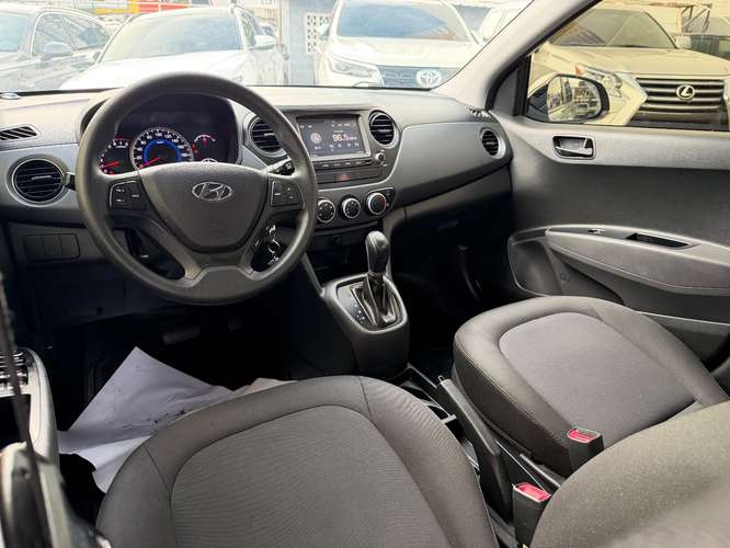 Hyundai Accent 2020 - Imagen 9