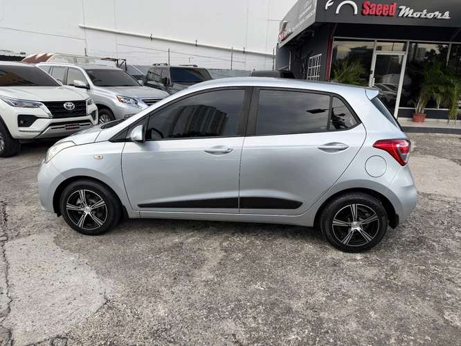 Hyundai Accent 2020 - Imagen 7