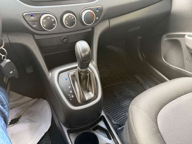 Hyundai Accent 2020 - Imagen 13