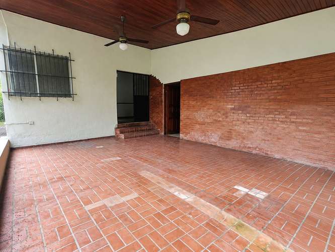 Alquiler de Casa tipo Duplex para Oficinas Comerciales - Imagen 8