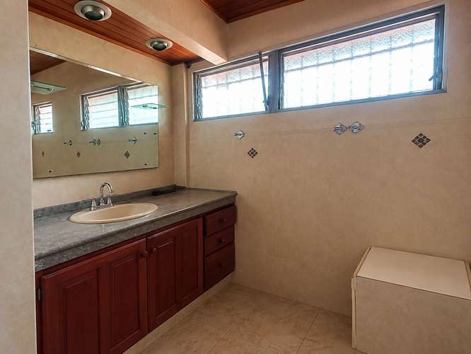 Alquiler de Casa tipo Duplex para Oficinas Comerciales - Imagen 17