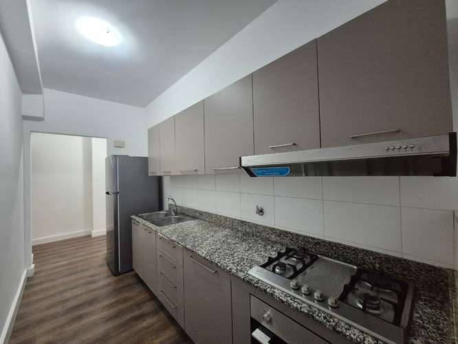 APARTAMENTO EN ALQUILER EN SAN FRANCISCO - PH LATORRACA - Imagen 4