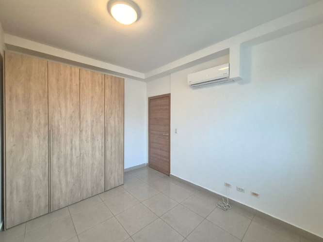 APARTAMENTO EN ALQUILER EN SAN FRANCISCO - PH LATORRACA - Imagen 11