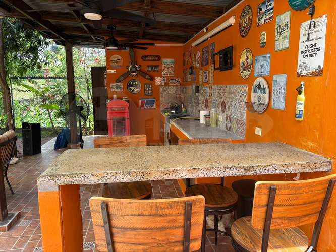 Venta de casa con piscina en Las Lajas, Chame. MY - Imagen 4