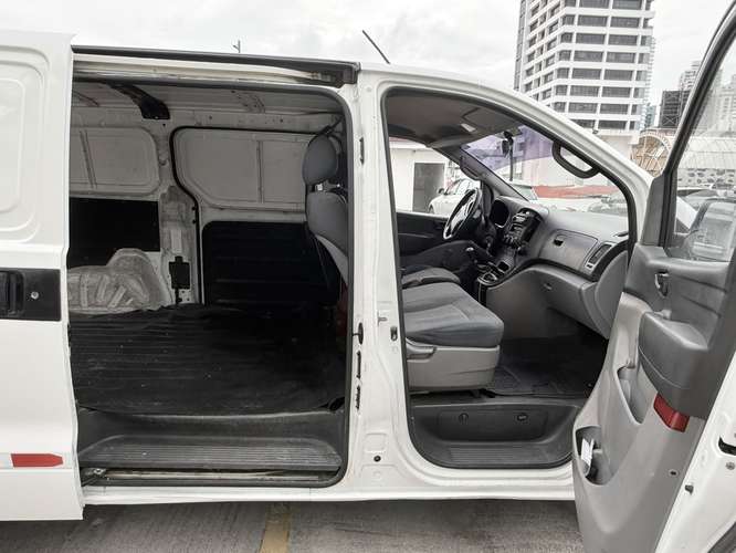 VENTA DE PANEL HYUNDAI H1